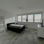 Apartment F B *